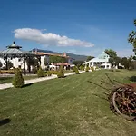 Hotel Tenuta D'ausilio 4*