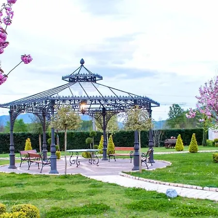 Tenuta D'ausilio 4* Vairano Patenora