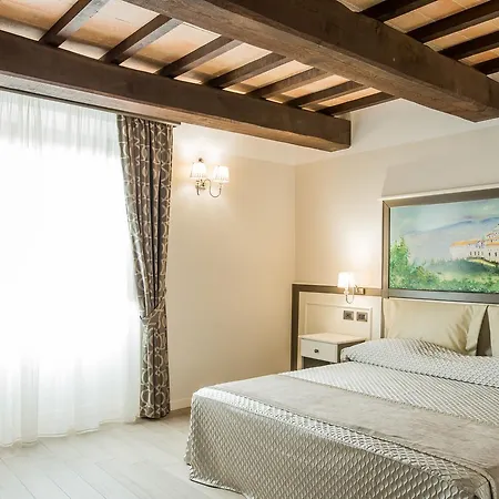 Tenuta D'ausilio Vairano Patenora